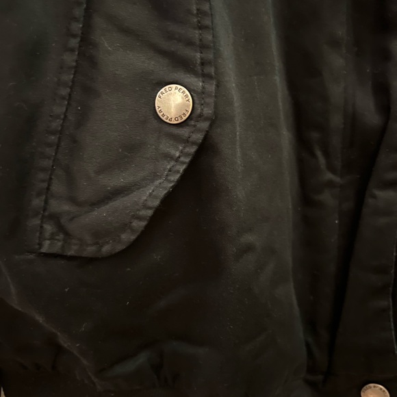 Fred Perry Black Lightweight Jacket with Full-Zip and Checkered Lining - Picture 2 of 4